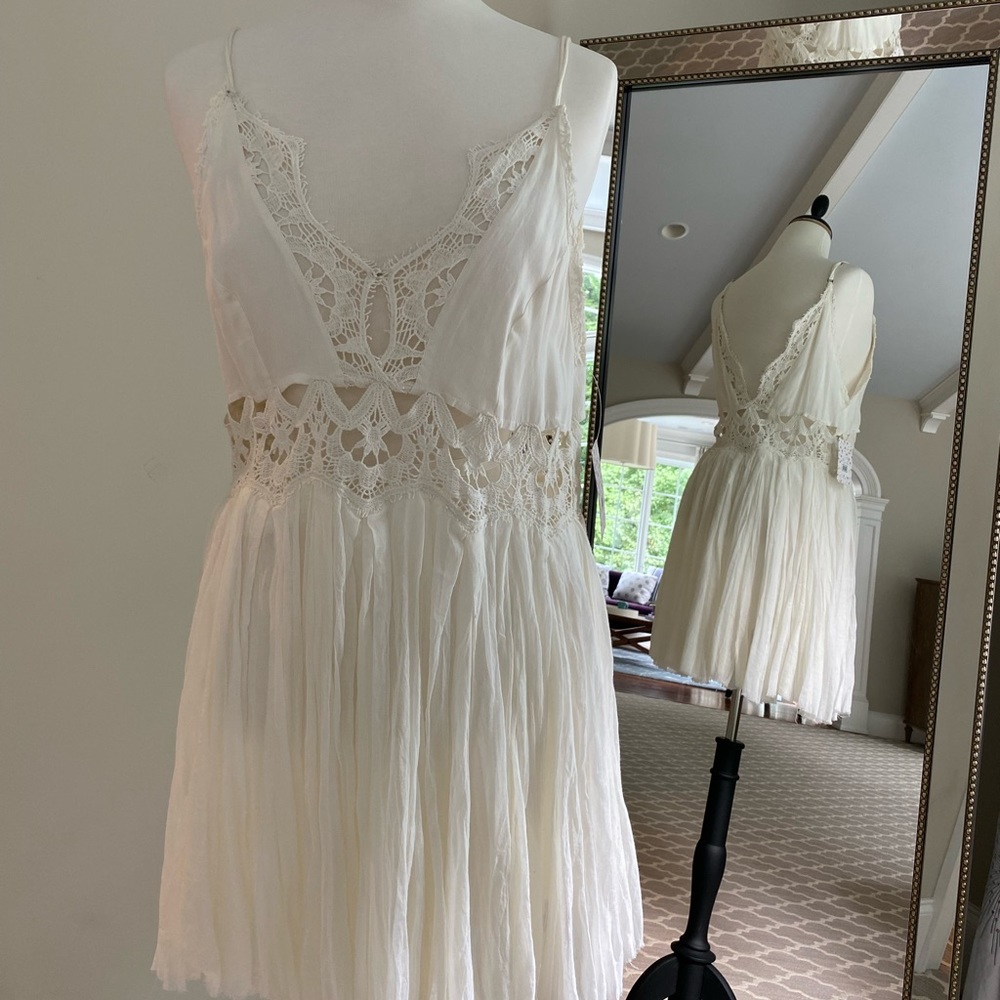Free People white mini dress/ pool cover up